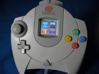 Illustration for article titled The Dreamcast Lives On With This iPod Nano
